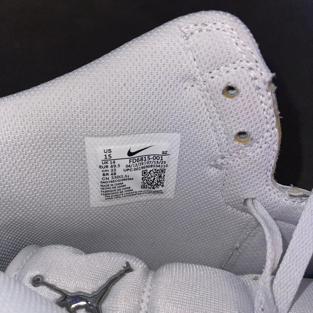 Nike Jordan 1 Golf, Metallic Silver and White - Picture 6 of 6